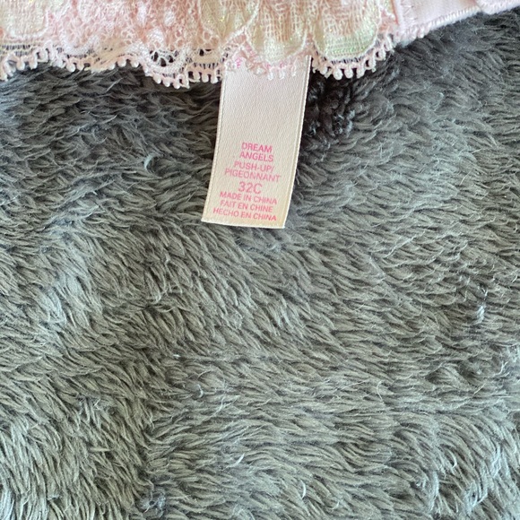 Victoria’s Secret Dream Angels Push-up bra - Picture 4 of 6